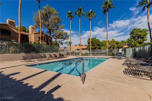 221 Mission Catalina Lane 101, Las Vegas, NV 89107