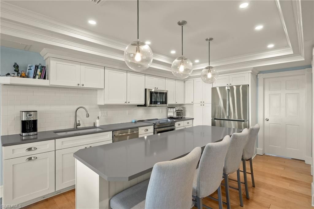 411 Bella Vista WAY E, SANIBEL, FL 33957 — photo 3