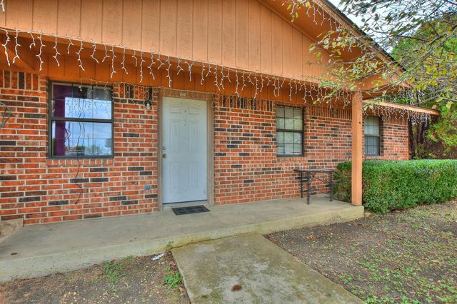 1204 Southwalk ST, Georgetown, TX 78626