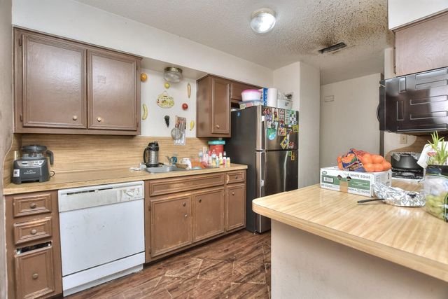 1204 Southwalk ST, Georgetown, TX 78626