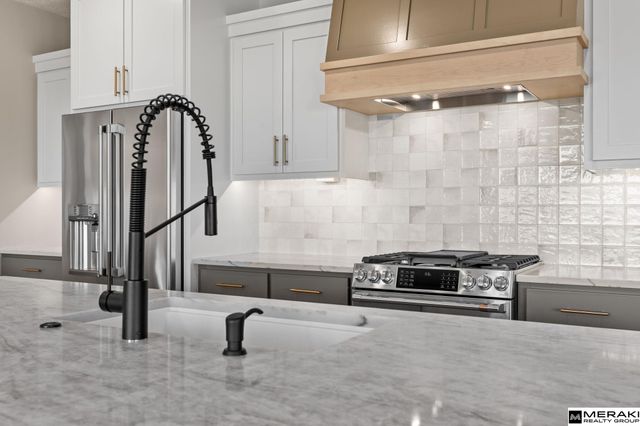 10907 N 167th Street, Bennington, NE 68007