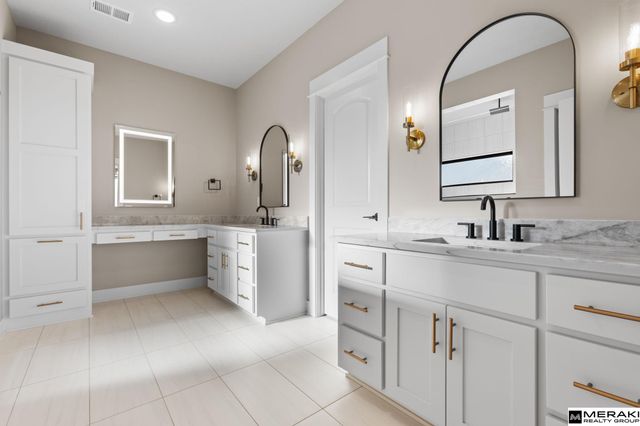 10907 N 167th Street, Bennington, NE 68007