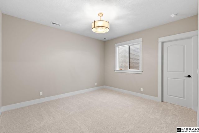 10907 N 167th Street, Bennington, NE 68007