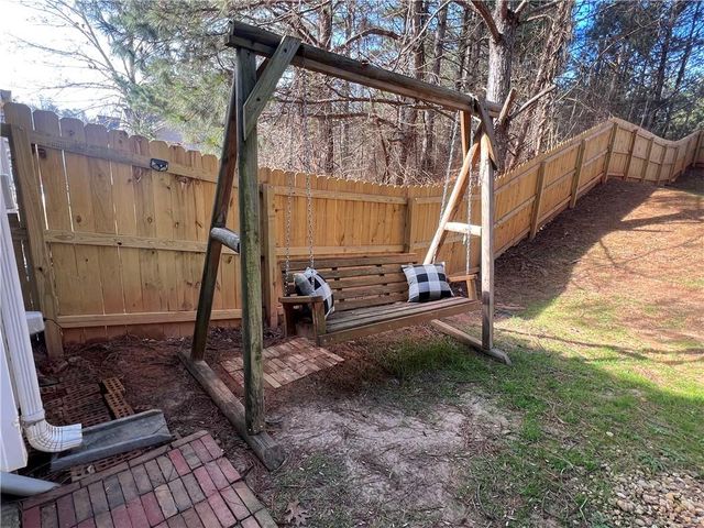 234 Pearl Chambers Drive, Dawsonville, GA 30534