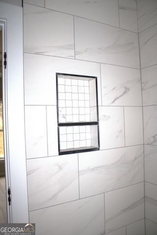 123 Fairview Station, Hartwell, GA 30643