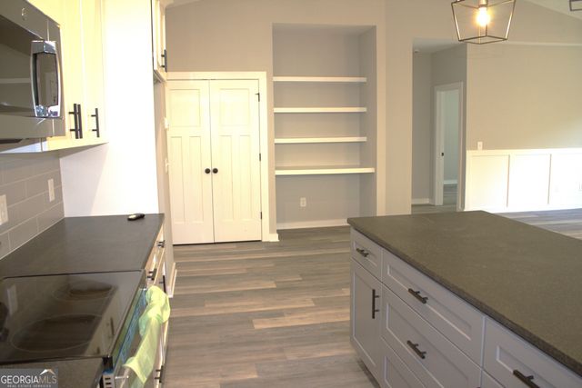 123 Fairview Station, Hartwell, GA 30643