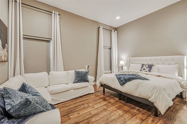 614 N 11th Street, Cambridge, OH 43725