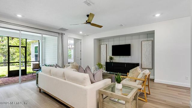 2378 RIVER PARK, Green Cove Springs, FL 32043