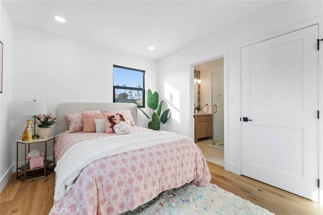 5334 S Hillcrest Drive, Los Angeles, CA 90043