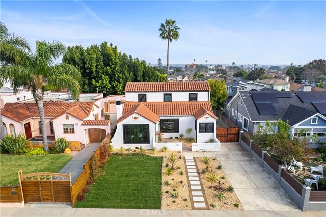 5334 S Hillcrest Drive, Los Angeles, CA 90043