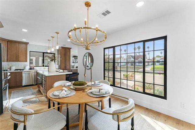 5334 S Hillcrest Drive, Los Angeles, CA 90043