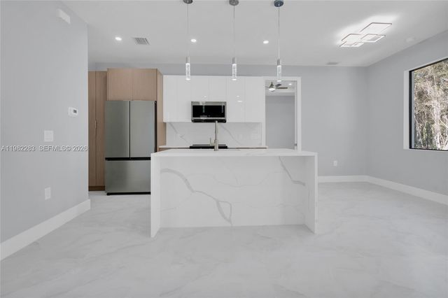 1015 Habershan, Lehigh Acres, FL 33974