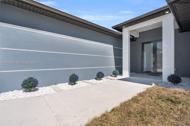 1015 Habershan, Lehigh Acres, FL 33974