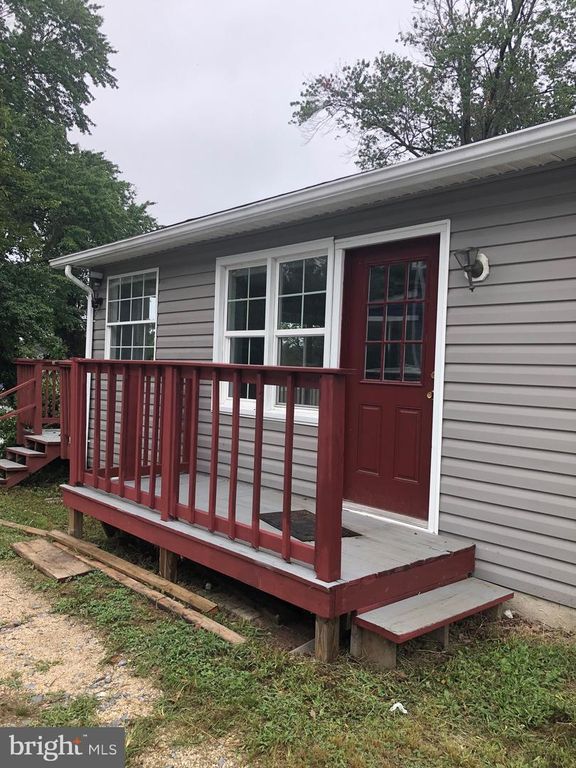 7818 RENSHAW RD, Pasadena, MD 21122