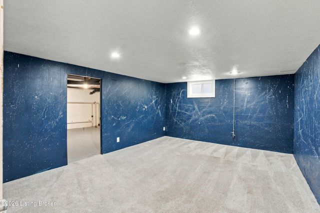 7708 Sierra Trail, Louisville, KY 40214