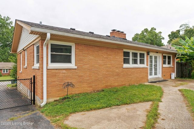 7708 Sierra Trail, Louisville, KY 40214