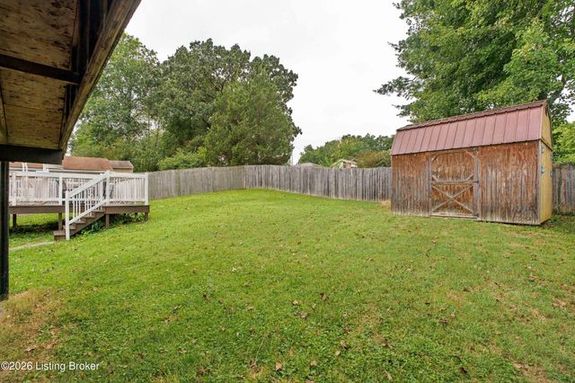7708 Sierra Trail, Louisville, KY 40214