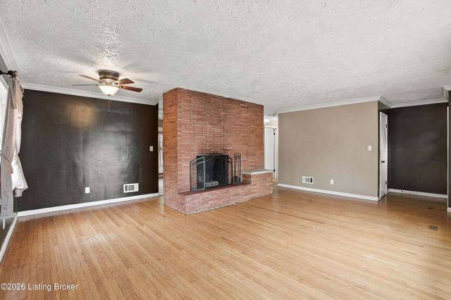 7708 Sierra Trail, Louisville, KY 40214