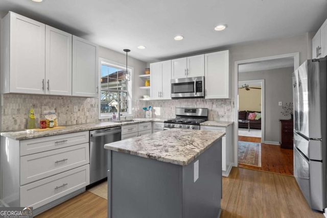 3045 Dunn Street SE, Smyrna, GA 30080