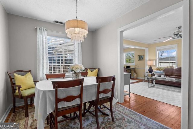 3045 Dunn Street SE, Smyrna, GA 30080