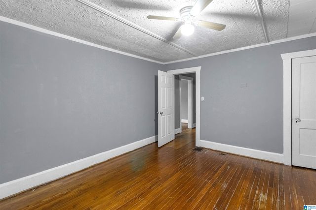 4300 9TH AVENUE, Birmingham, AL 35224