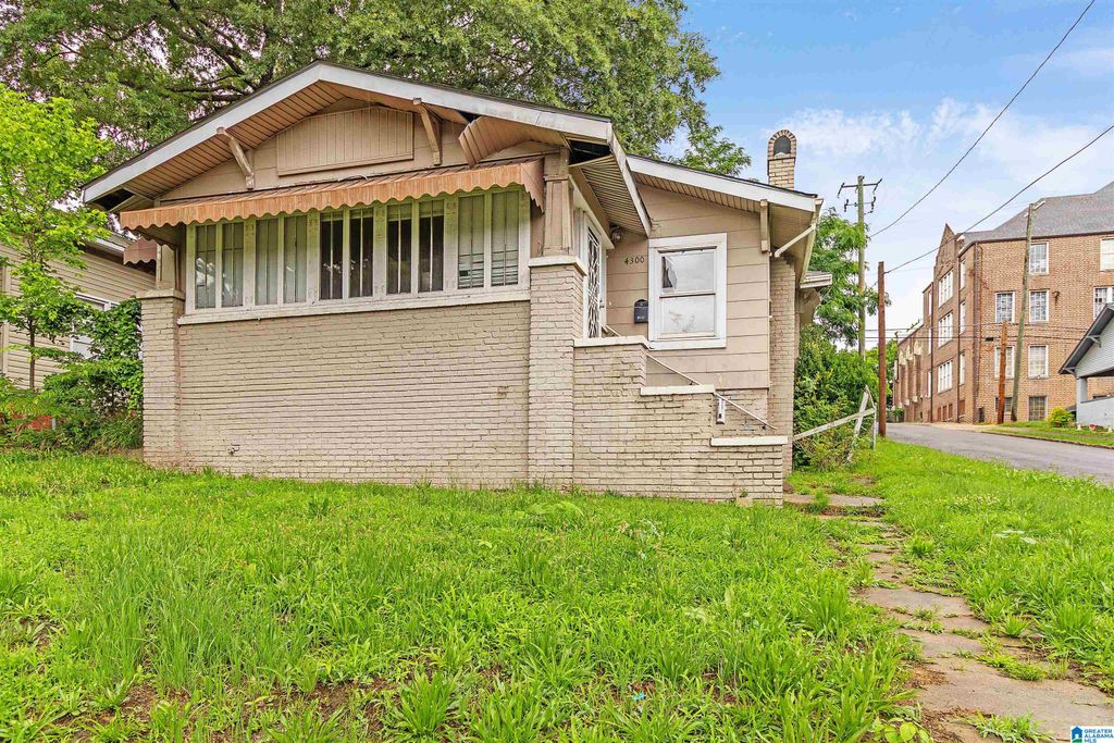 4300 9TH AVENUE, Birmingham, AL 35224