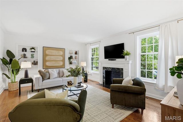 7529 Wellington Way 1, Clayton, MO 63105