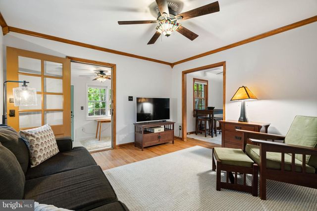 5823 MONTICELLO RD, Alexandria, VA 22303