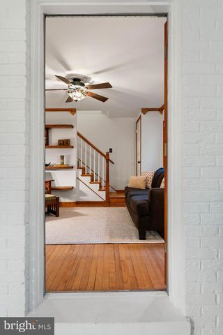 5823 MONTICELLO RD, Alexandria, VA 22303