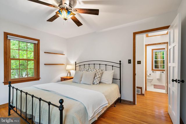 5823 MONTICELLO RD, Alexandria, VA 22303