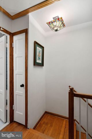 5823 MONTICELLO RD, Alexandria, VA 22303