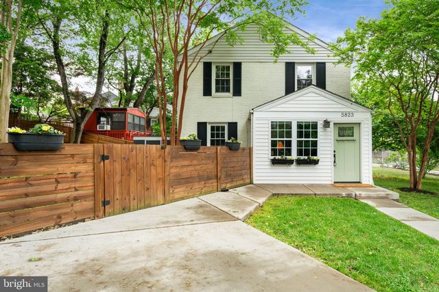 5823 MONTICELLO RD, Alexandria, VA 22303