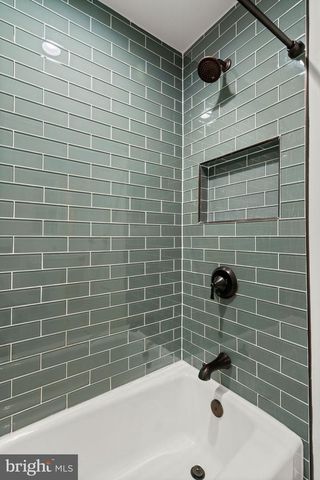 5823 MONTICELLO RD, Alexandria, VA 22303