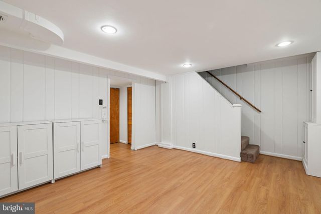 5823 MONTICELLO RD, Alexandria, VA 22303
