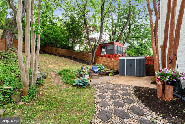 5823 MONTICELLO RD, Alexandria, VA 22303