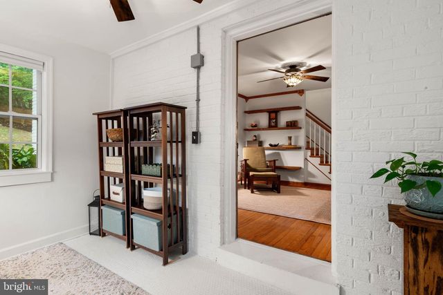5823 MONTICELLO RD, Alexandria, VA 22303