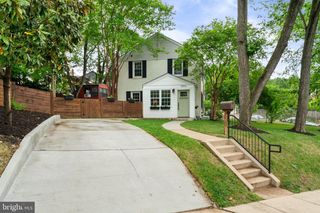 5823 MONTICELLO RD, Alexandria, VA 22303