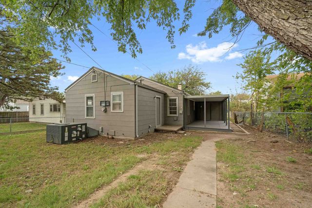 2128 S Wichita St, Wichita, KS 67213