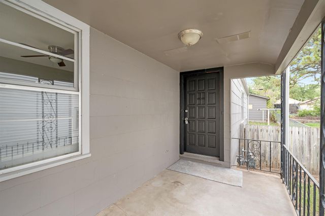 2128 S Wichita St, Wichita, KS 67213