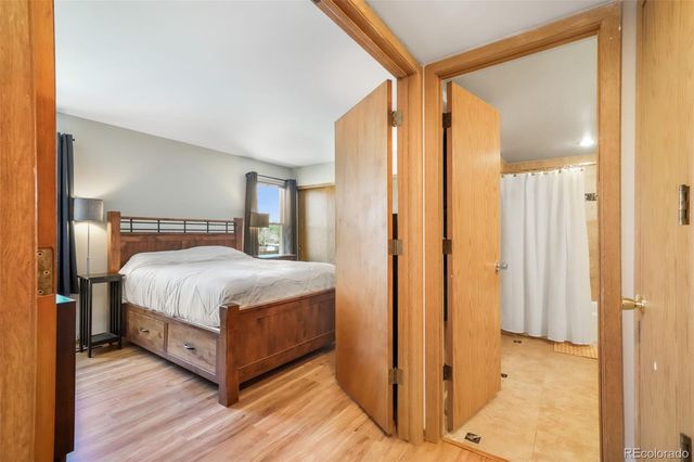 1323 S Cathay Court 202, Aurora, CO 80017