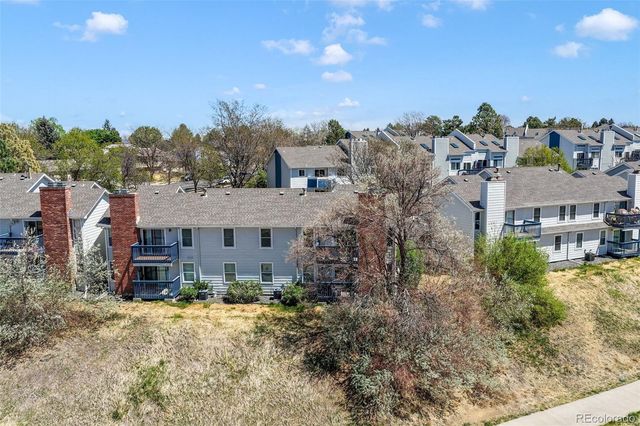 1323 S Cathay Court 202, Aurora, CO 80017