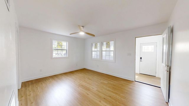 907 Central Avenue, Gary, IN 46407