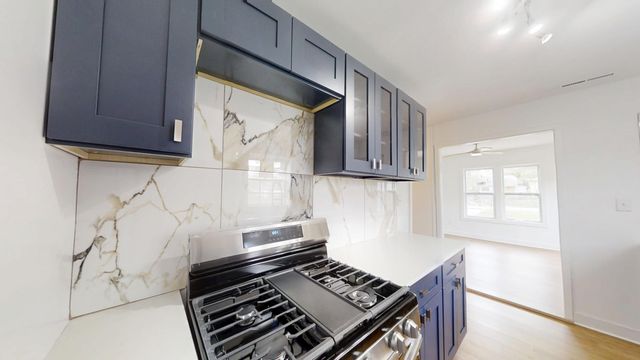907 Central Avenue, Gary, IN 46407