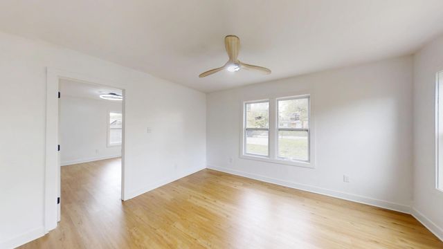 907 Central Avenue, Gary, IN 46407