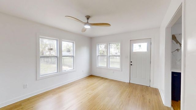 907 Central Avenue, Gary, IN 46407
