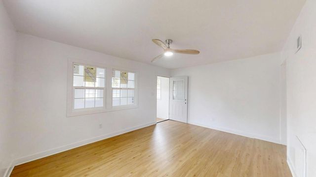 907 Central Avenue, Gary, IN 46407