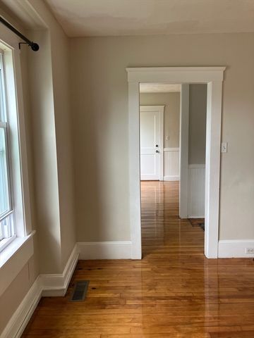 4 Loring Street 1, Worcester, MA 01606