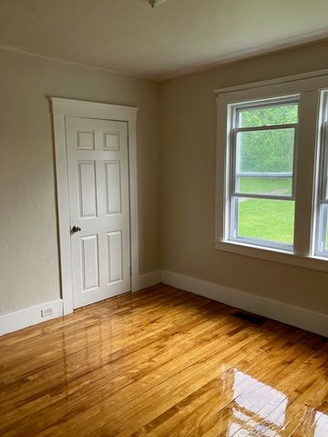 4 Loring Street 1, Worcester, MA 01606
