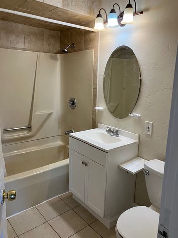 4 Loring Street 1, Worcester, MA 01606