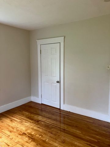 4 Loring Street 1, Worcester, MA 01606